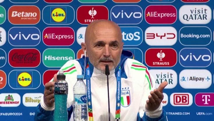 Euro 2024, Spalletti: "Non ho vietato la Play Station ma di notte bisogna dormire, non giocare"