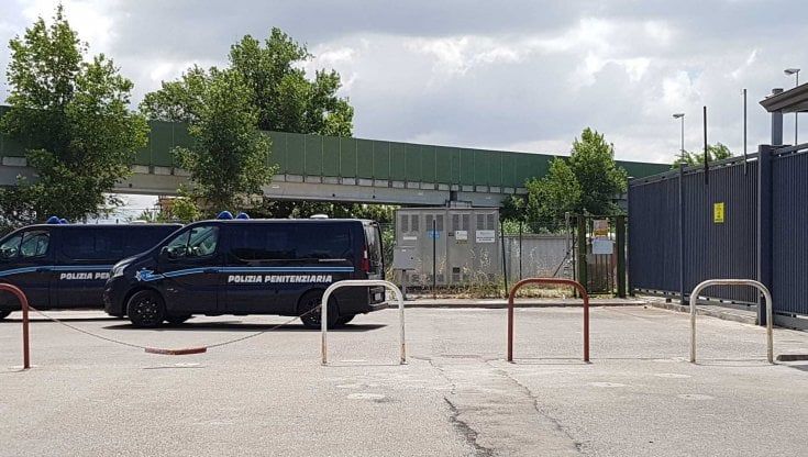 Mancuso: “A Santa Maria c’è stata tortura: il corpo di un detenuto è intoccabile”