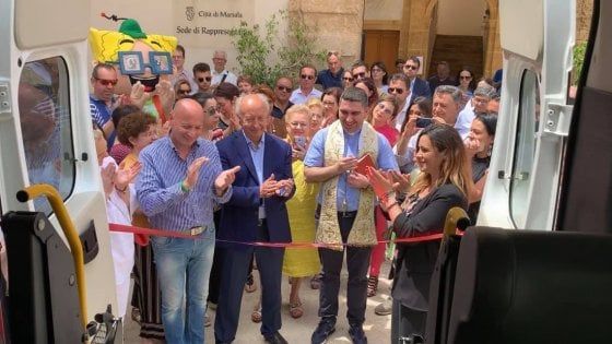 Marsala, consegnato all'Anffas un pulmino per i disabili
