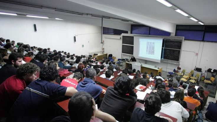 Via dalla Sicilia un diplomato su quattro: gli studenti scelgono gli atenei di altre regioni