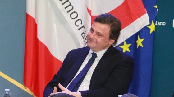 Pd, Calenda: "Il mio manifesto europeista non è un'ammucchiata. No a Leu e Forza Italia"