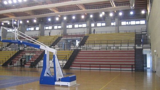 Palermo: riscaldamenti fuori uso e luci spente, il declino dei palasport