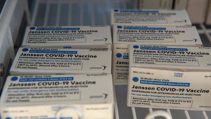 Vaccini Lazio, il 19 aprile le prime dosi J&J, andranno alle carceri 