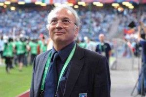 Il prefetto Tagliente premiato<br />Stella d'oro del Coni