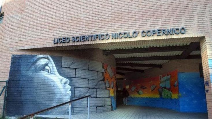 Copernico, tra matematica, Erasmus e teatro. “La nostra forza è un corpo docenti coeso”