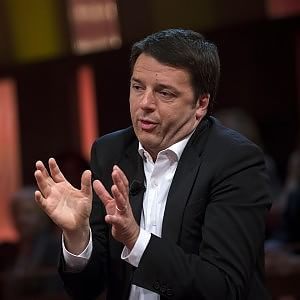 Renzi: "Io come D'Alema nel 2000? La vedo difficile. Centrodestra è il passato"