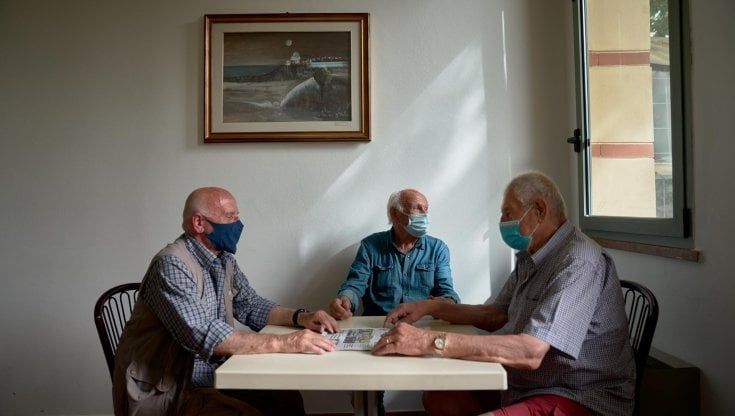 Rsa a rischio chiusura per mancanza di personale, la sanità pubblica manda i rinforzi