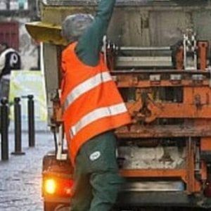  Coronavirus, a Napoli positivo operatore Asia della raccolta rifiuti 