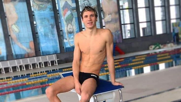 Ostia, la casa dei ragazzi che studiano nuoto da campioni