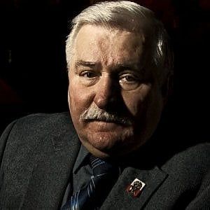 Polonia, Walesa: "La linea dura di Kaczynski è un pericolo per l'Europa intera"