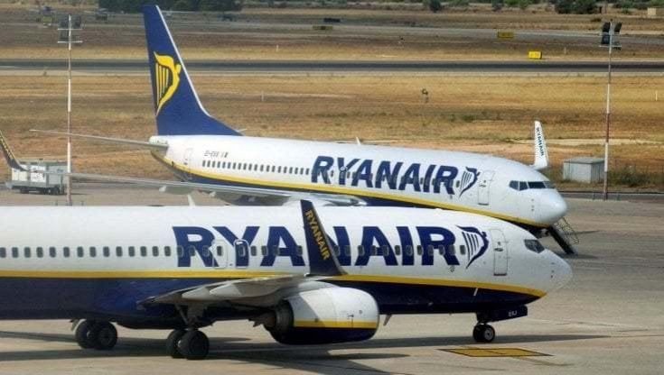 Vacanza rinviata per lo sciopero dei voli, Ryanair costretta a risarcire i turisti