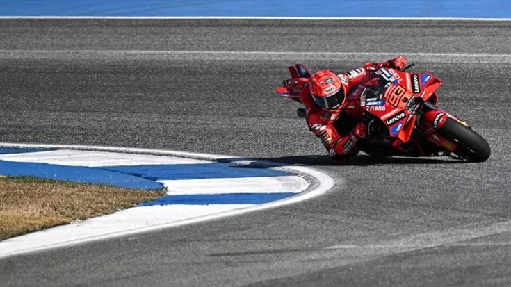 MotoGp, test Buriram: Marc Marquez il più veloce. Bagnaia: “Il motore? Indirizzati verso il 2024”