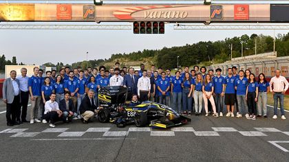 Università: ecco la nuova vettura dell'UniPr Racing Team - foto