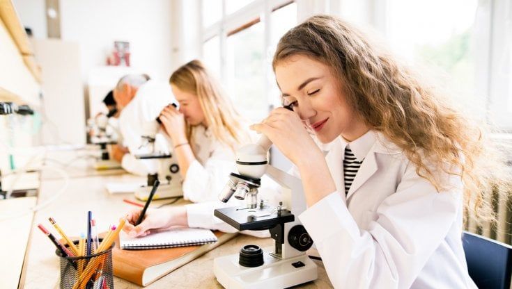 Al via il nuovo bando Gilead per la ricerca scientifica