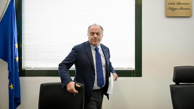 Gratteri: “Raid di clan comportamenti mafiosi. Non chiamatele paranze”