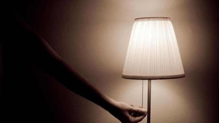 Italiani e sostenibilità: sette su dieci hanno ridotto i consumi di luce e gas. E non solo per i rincari