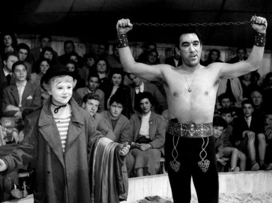 Circo e teatro viaggiante: la strada al cinema tra Fellini e Disney