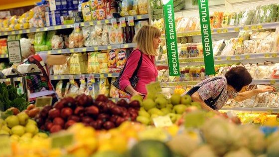 Aperti per Pasqua: no delle associazioni di categoria e Diocesi di Parma