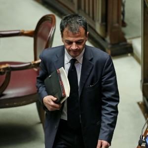 Fassina: "Situazione di Lupi insostenibile, la Idem e la Cancellieri dovettero farsi da parte"