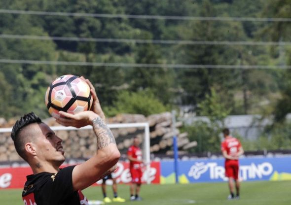 A Dimaro il Napoli cerca di ritrovare il buon umore con la gara di schiacciate