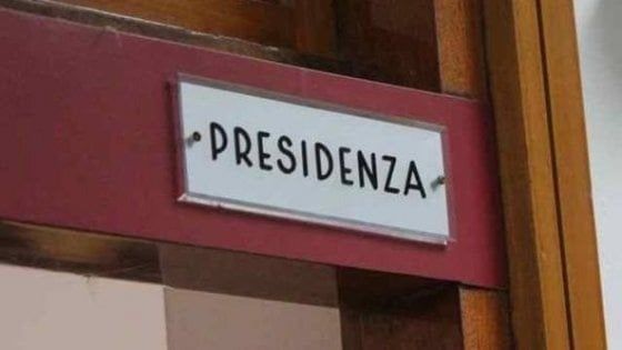 Scuola, al via la prova scritta per novemila aspiranti presidi. Ma è caos ricorsi