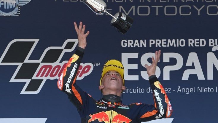 Pedro Acosta, il baby fenomeno delle moto: "Sogno di sfidare la leggenda Rossi"
