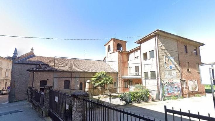 Uccide la figlia, resta in cella: la donna non risponde al gip