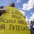 Scuola, boom di pensionamenti: + 26 per cento in 12 mesi. Prof e maestri temono l'innalzamento dell'età di uscita