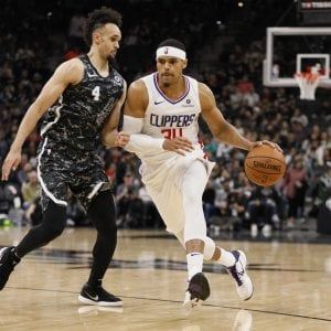 Basket, Nba: Clippers sbancano San Antonio, ok Indiana e Minnesota