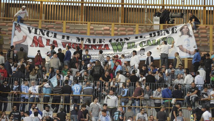 Strisicone anti violenza prima di Napoli-Roma