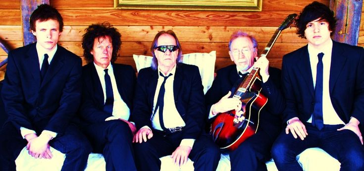 I cinquant'anni dei Pretty Things, "gemelli" dei Rolling Stones. E come loro in tour