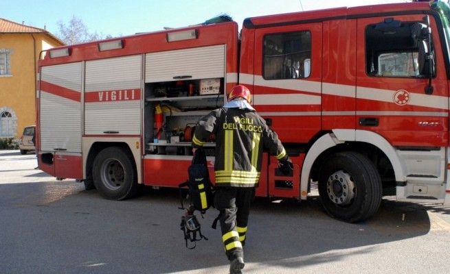 Nessuno paga le bollette<br />pompieri al freddo, via dalla Fiera
