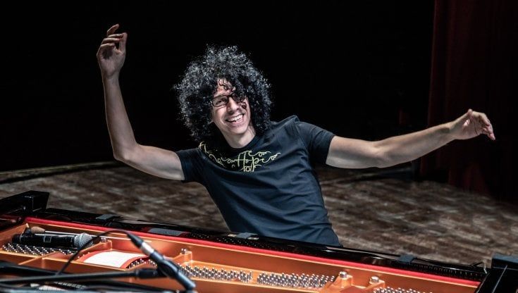 Giovanni Allevi: “Dagli inizi fino al successo Milano mi ha preso per mano” 