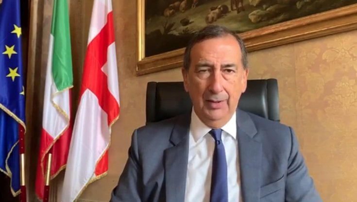 Milano, Sala prende tempo sulla zona rossa: “La battaglia è lunga”