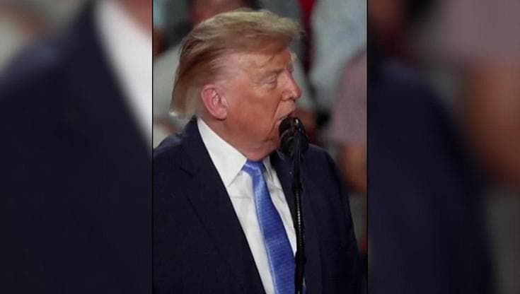 Trump: "Chiameremo l'Atlantico Oceano Americano, l'Europa ne sarà entusiasta"