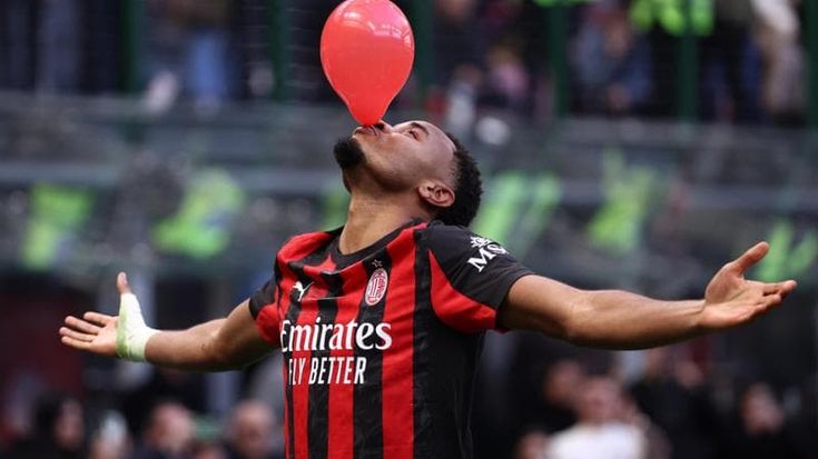 Nkunku e il palloncino dopo il gol: perché il milanista esulta così