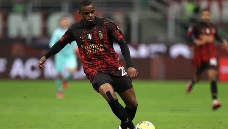 Kalulu: "Leggo i gialli e studio storia, in Champions col Milan grazie a mamma e papà"