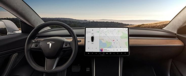 I videogiochi sbarcano in auto