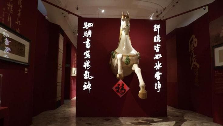 Olimpiadi, Casa Cina a Milano per "Capodanno": il tour tra lo spirito del cavallo e i robot danzanti