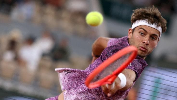 Cobolli sfiora il trono a Parigi, ma il nuovo re è Zverev: “Le settimane più belle della carriera”