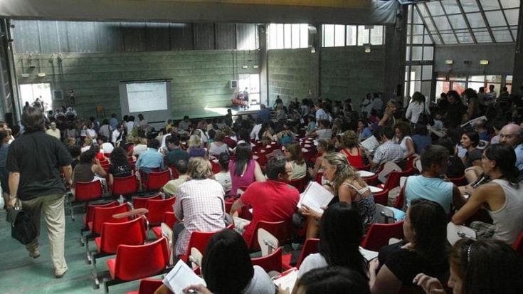 Scuola, parte l’assegnazione delle cattedre: duemila fuori sede in arrivo a Firenze