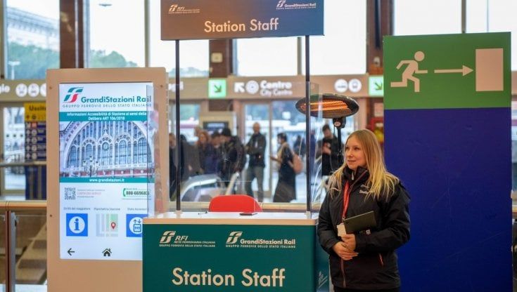 Fs, personale dedicato in stazione per informare i passeggeri