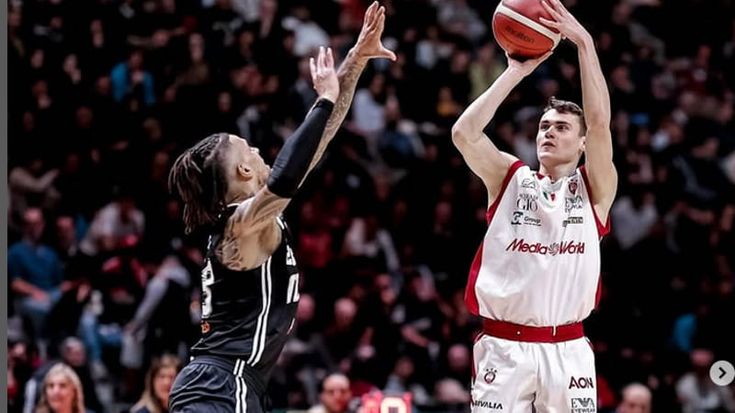 L’Olimpia Milano domina la Virtus Bologna e va in semifinale di Coppa Italia