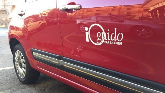 Bando per il car sharing a Bologna: autisti dei bus in rivolta