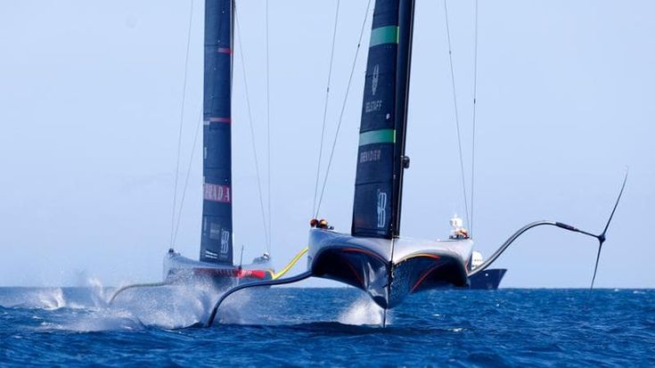 Luna Rossa-Ineos, si alza il vento a Barcellona: verso una regata al limite. In mare dalle 14,10