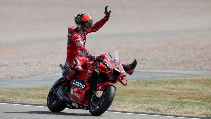 Qualifiche MotoGp Assen 2022: Bagnaia in pole davanti a Quartararo. Il ducatista: "Spero di finire la gara..."