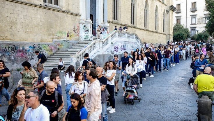 Boom di turisti a Napoli, le imprese: "Grande occasione ma ora più formazione e servizi"