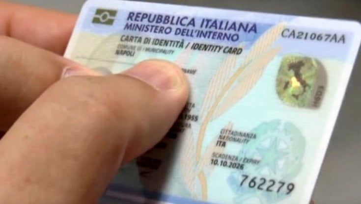 Potenza, fino a due mesi per ottenere il rinnovo della carta di identità