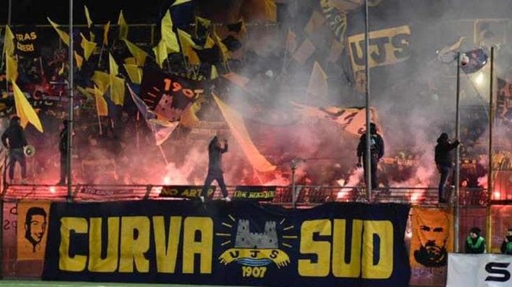 La Juve Stabia torna in B dopo 4 anni: per la festa basta il pari a Benevento