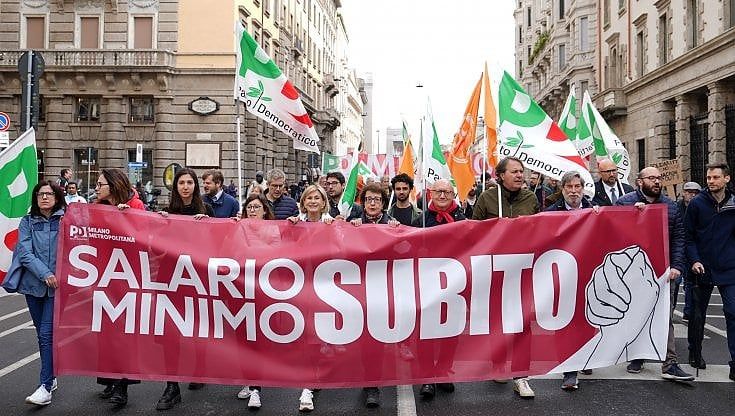 Decreto lavoro, ecco le misure: fringe benefit fino a 3mila euro, più voucher e contratti a termine, stretta sul Reddito